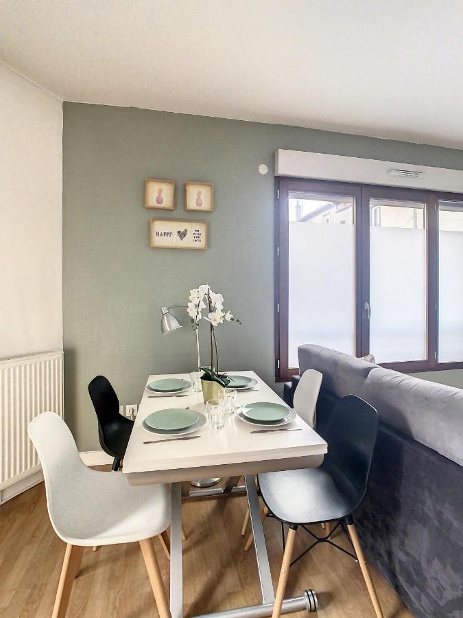 Grand Appartement Paris Et Disneyland 4Pers Neuilly-sur-Marne Exteriör bild