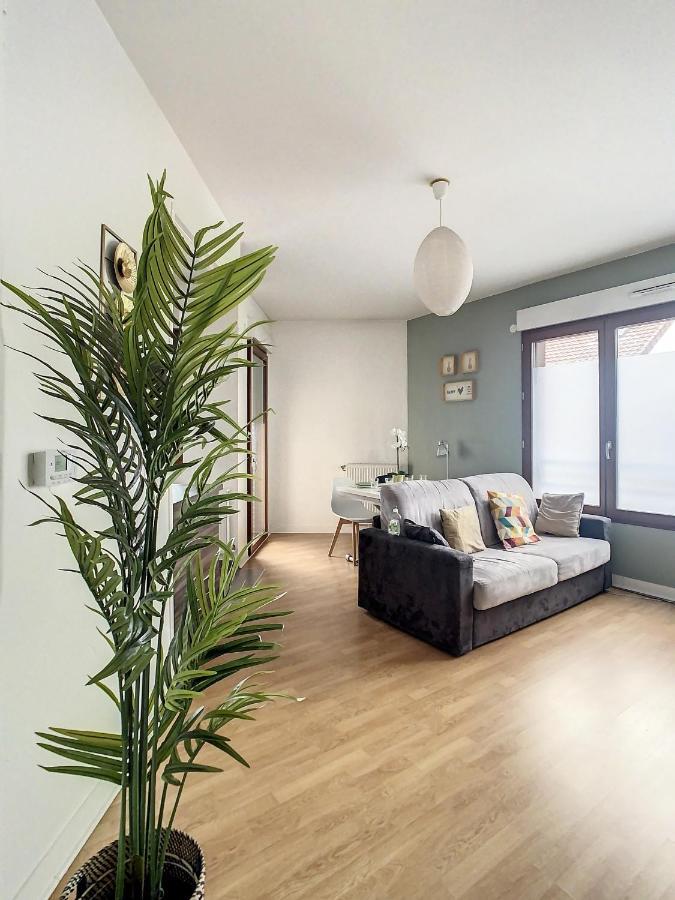 Grand Appartement Paris Et Disneyland 4Pers Neuilly-sur-Marne Exteriör bild