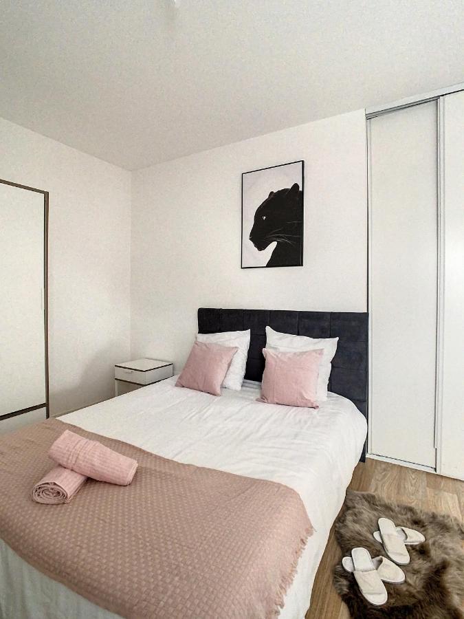 Grand Appartement Paris Et Disneyland 4Pers Neuilly-sur-Marne Exteriör bild