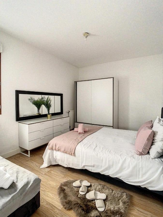 Grand Appartement Paris Et Disneyland 4Pers Neuilly-sur-Marne Exteriör bild