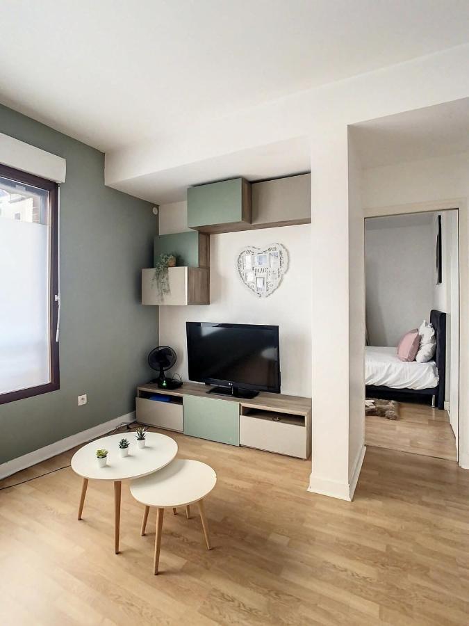 Grand Appartement Paris Et Disneyland 4Pers Neuilly-sur-Marne Exteriör bild